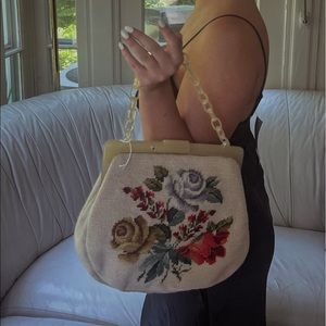 Vintage shoulder bag